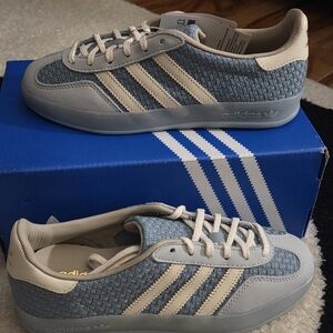 ADIDAS GAZELLE INDOOR SNEAKER SZ 5M/6W